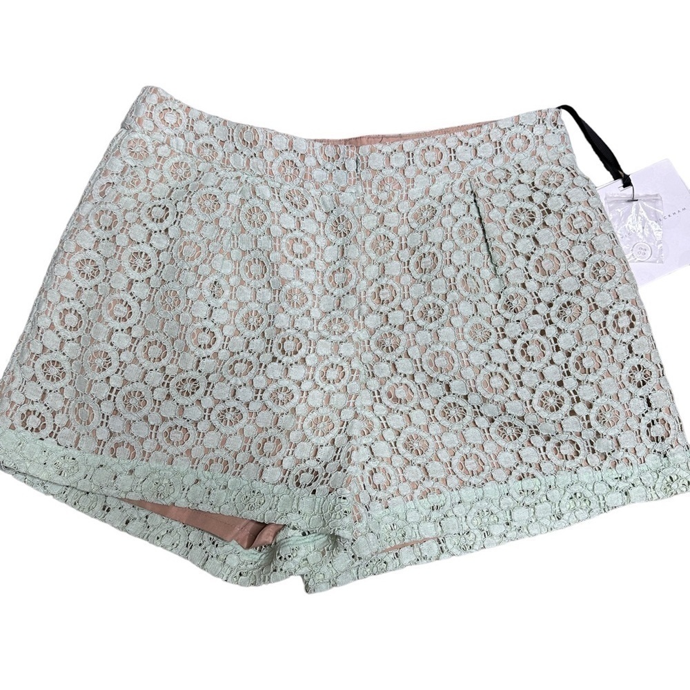 Victoria Beckham Target mint lace pleated shorts NWT 2